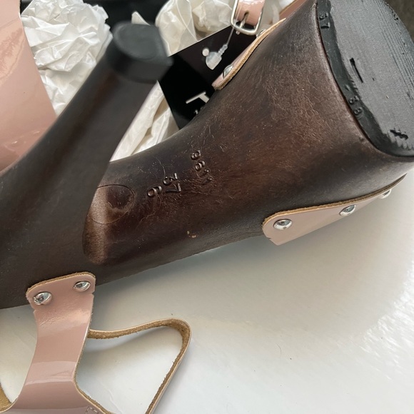 Versace 1969 Doralice Platform Sandals - Picture 7 of 14